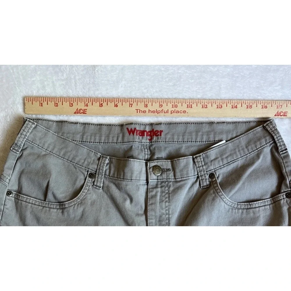 Wrangler Rugged Men's Cargo‎ Shorts Size 36 Grey